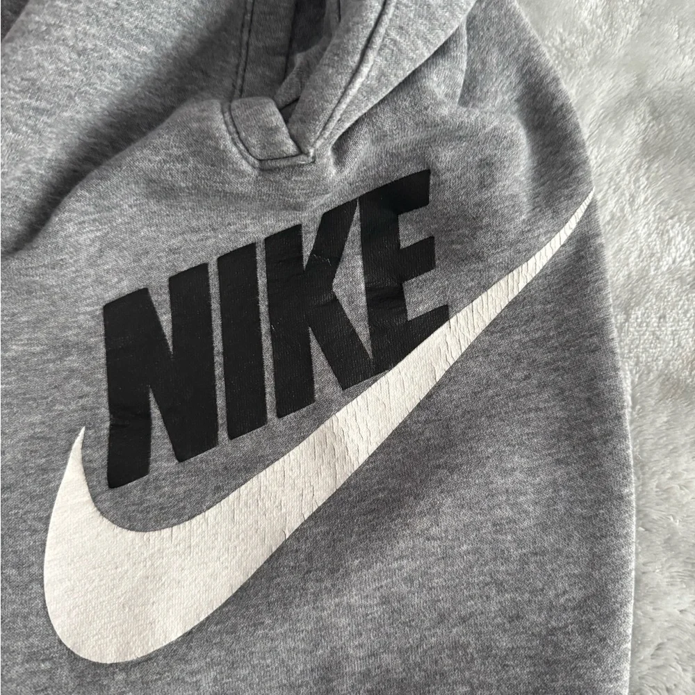 Nike Kids Gray Sweatpants - Picture 2 of 2